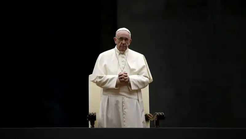 Kapıcılıktan Vatikan'a: Papa Francis'in Sıradışı Yolculuğu
