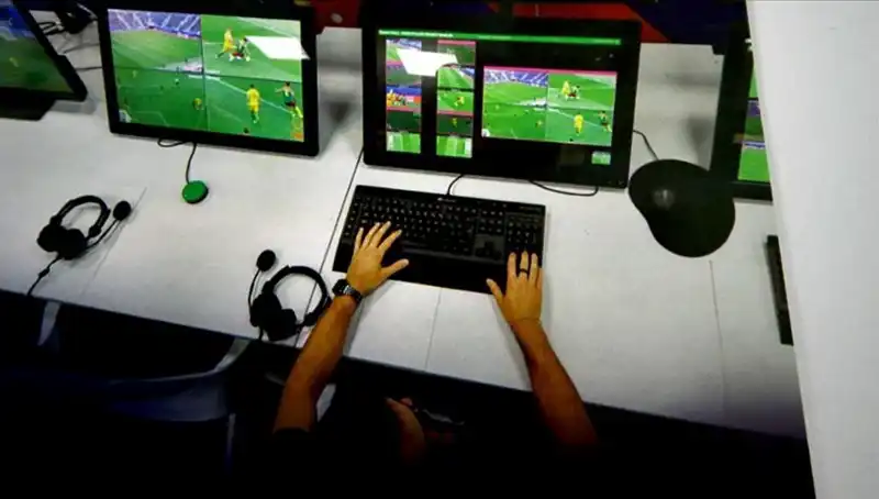 İtalya’da VAR Uygulaması ile Futbol Oyununu Değiştirecek Yenilikler
