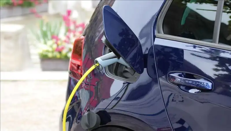 Tesla'nın Rekorunu Kıracak Araç: Yeni Elektrikli Model 1500 Kilometre Menzil Sunuyor