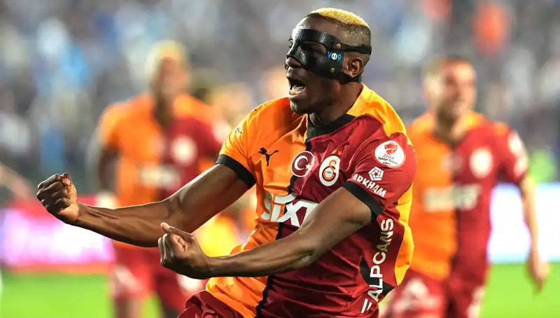 Osimhen'e Kazan-Kazan Teklifi: Futbol Dünyasının Gözdesi Sonunda Hedefte!
