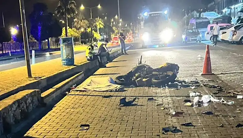 Alanya’da Motosiklet Kazası: Vatandaşlar Şokta, Olayın Ayrıntıları Ortaya Çıktı!
