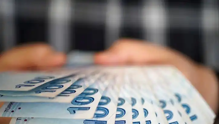 Emekli Promosyonları 2025: Bankalar Hangi Tutarları Sunuyor?