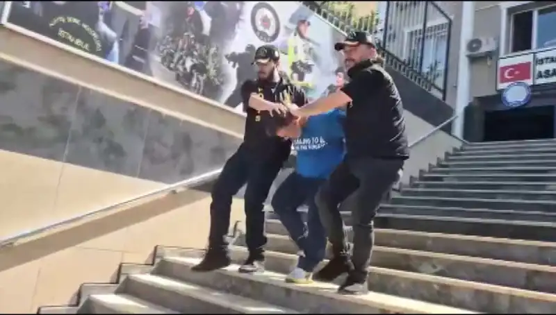 Ümraniye’de 600 Bin Liralık Gasp: Film Gibi Takip Sonrası Yakalandılar