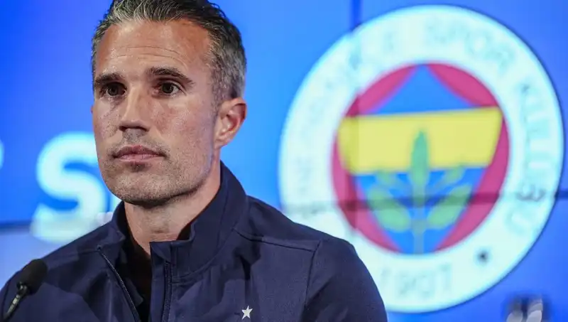 Fenerbahçe ile İlgili Robın van Persie'nin Tur Şansı Yüzde Kaç?