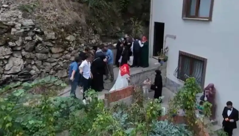 : Düğün Eğlencesi Kanlı Çatışmaya Dönüştü: 10 Saniyede Dehşet