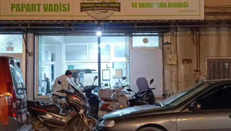 : Şehir Merkezinde Bıçaklı Kavga: Bir Kişi Ağır Yaralandı