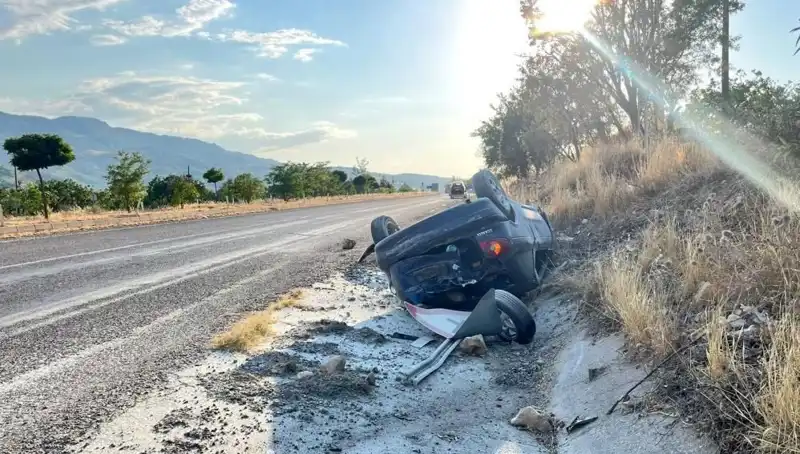 Adıyaman'da Otomobil Kazası: Takla Atan Araçta Neler Oldu?