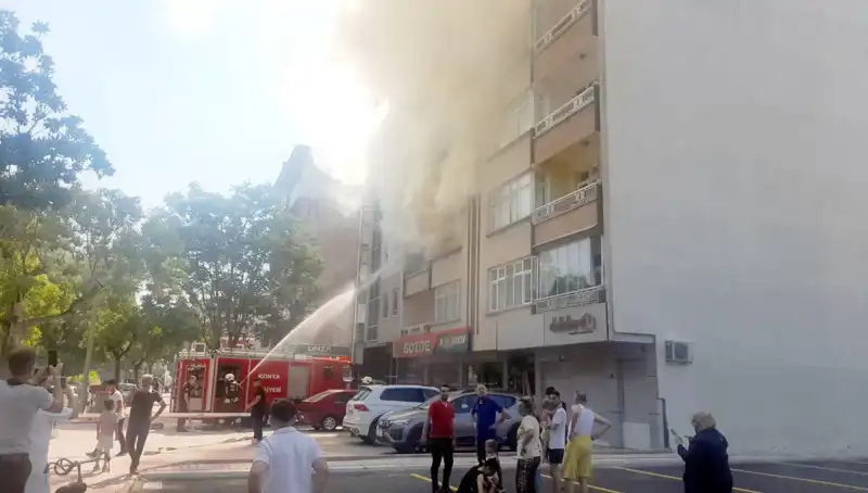Yangın Kurbanı Gençler Hastaneye Kaldırıldı: Olayın Sır Perdesi Aralanıyor