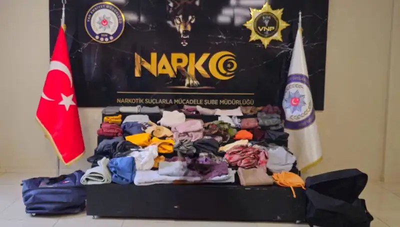 Türkiye'de Tarihi Uyuşturucu Operasyonu: 32 Kilo Metamfetamin Ele Geçirildi
