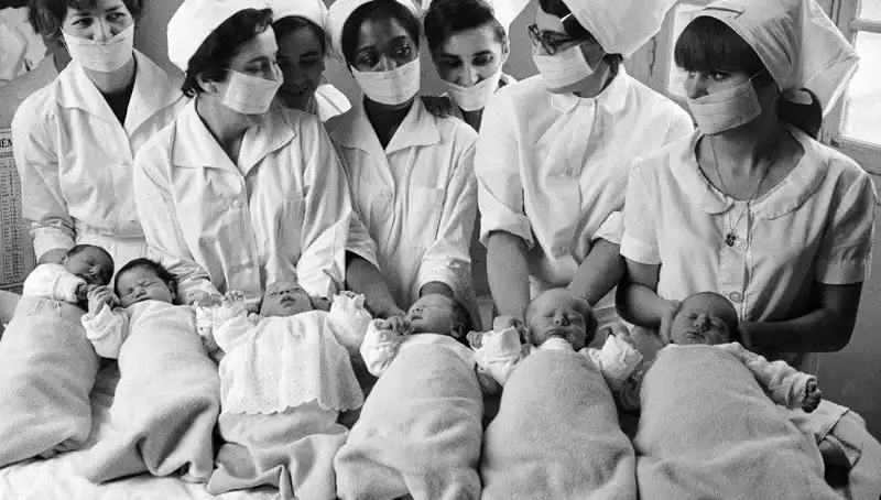 70 Yıl Sonra Buluştular: Hastanede Karışan Kardeşler DNA Testi ile Tanıştı