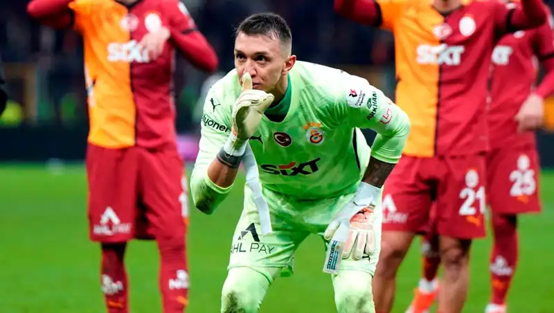 Muslera’nın Yerini Alacak Kaleci İçin İki İsim Öne Çıkıyor!