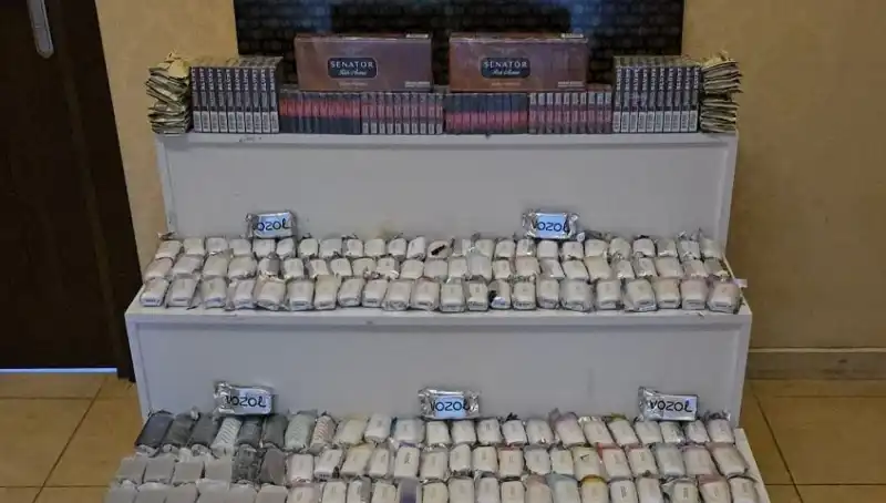 Gümrük Kaçağı Sigara Operasyonu: Yüzbinlerce Paket Ele Geçirildi!