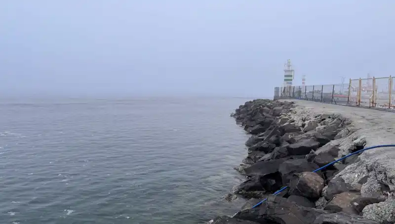Çanakkale Boğazı'nda Sis Hava Koşulları Geçişleri Durma Noktasına Getirdi