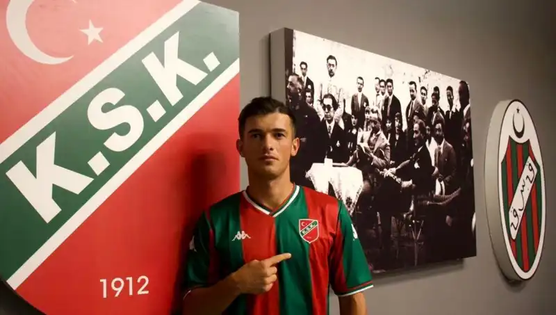 Karşıyaka'nın Transfer Hamleleri: Yeni Yıldızlar Kadroda Yer Alıyor