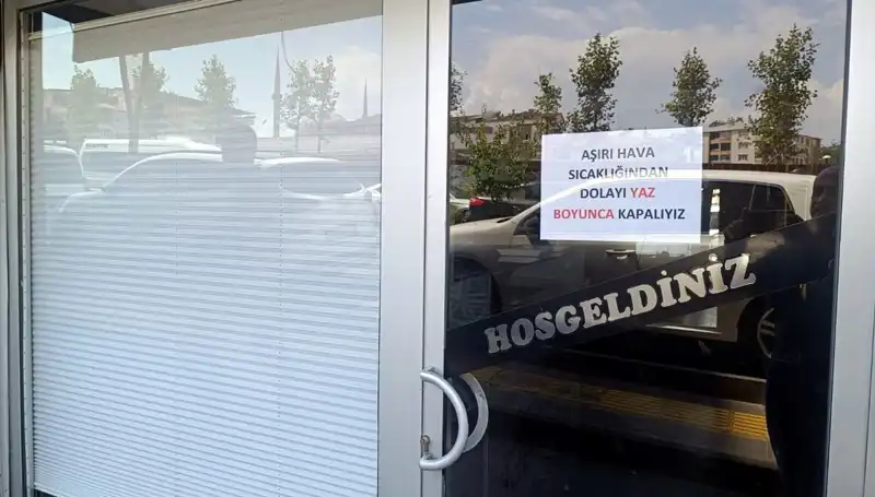 Afrika Sıcaklarının Yıl Boyu Hissedilen Etkisi: Esnaf Yazı Kapalı Geçirdi