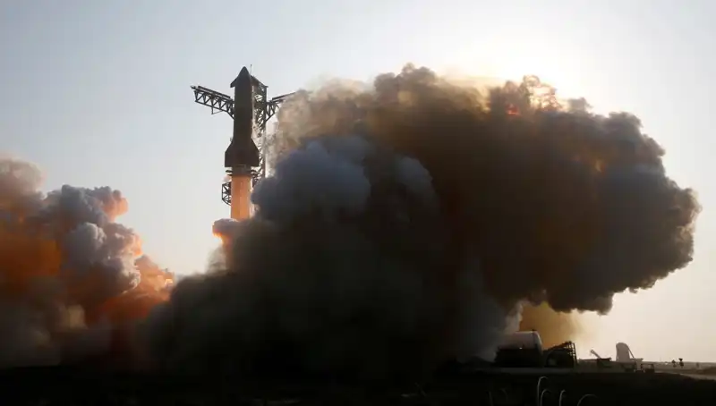 Starship Roketinin 9. Testi: Kontrolden Çıktı, Uzaya Yolculuk Hedefi Sarsıldı!
