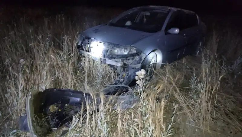 Burdur'da Kontrolden Çıkan Otomobil, Tarlaya Uçtu: 2 Yaralı