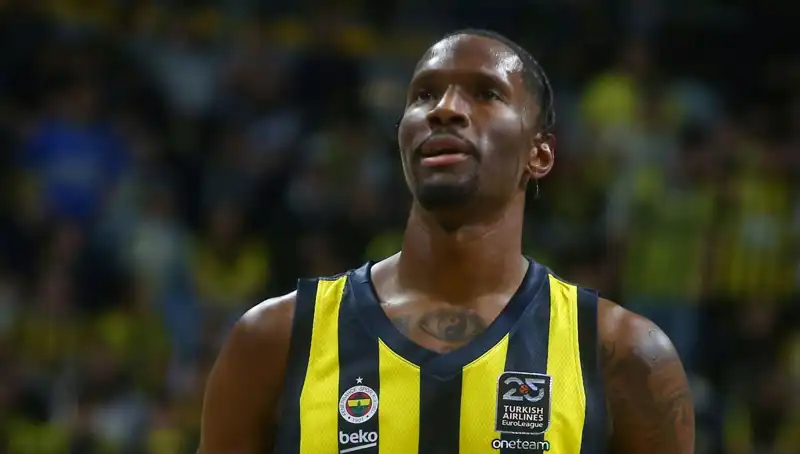 Nigel Hayes-Davis'in Yeni Takımı: Beklentileri Aşan Bir Transfer
