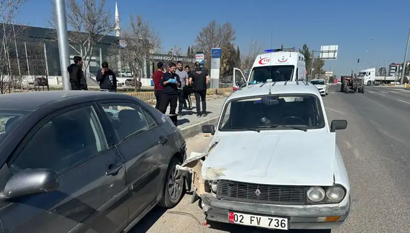 Park Halindeki Araca Çarpan Otomobilin Sesi, Kazayı Ortaya Çıkardı