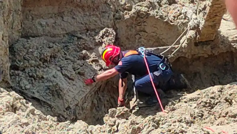 Silivri'deki Göçük Faciasında Acı Son: Operatörün Cansız Bedeni Bulundu