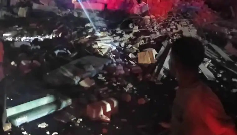Yemen'de ABD Hava Saldırısı: 6 Ölü, 16 Yaralı ve Derinleşen Kriz