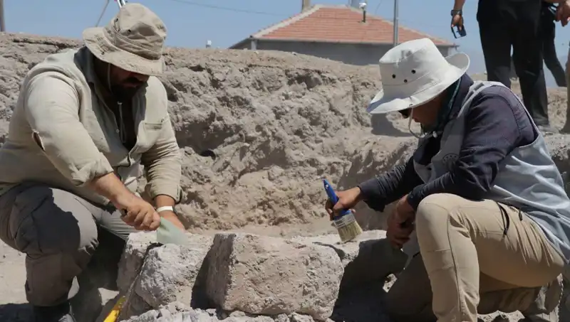 İç Anadolu'da Mozaik Kazılarında Tarihe Işık Tutan Keşifler