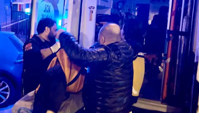 Tartışma Sonrası Baba-Oğul Arasındaki Silahlı çatışma: Genç Tutuklandı